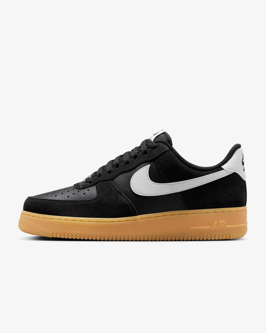 Nike Air Force 1 '07 LV8