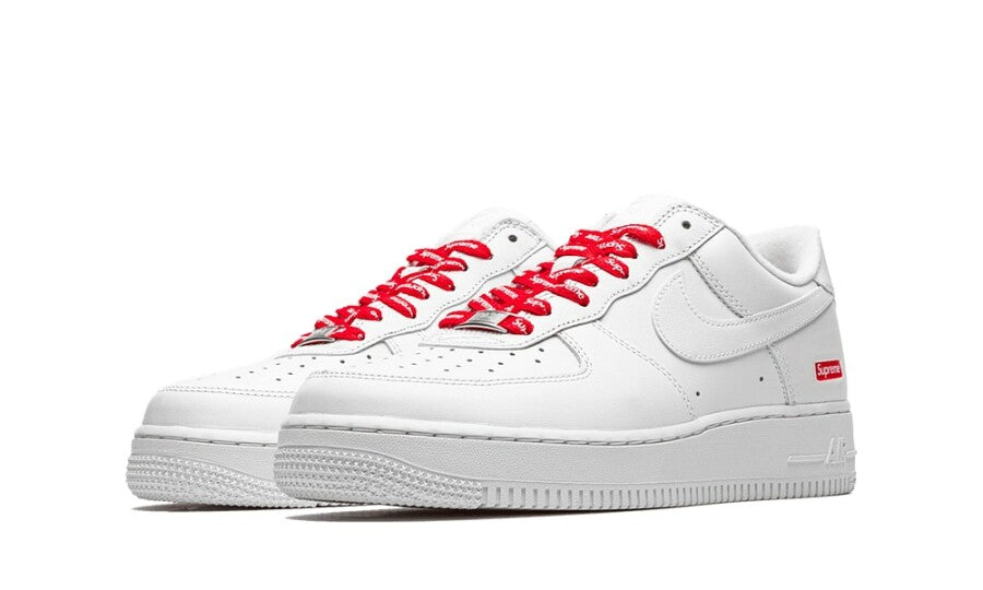 Nike Air Force 1 Low Supreme White