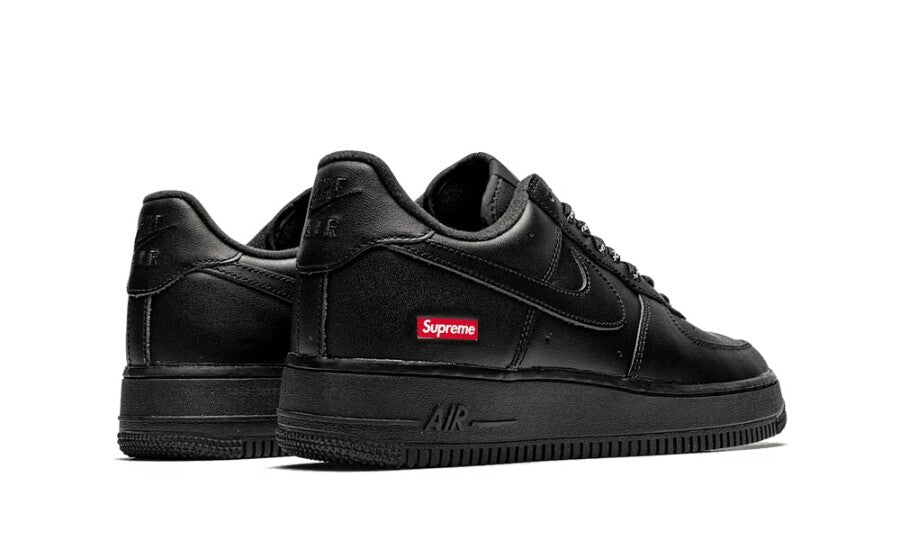 Nike Air Force 1 Low Supreme Black